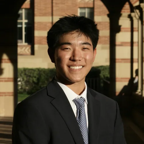 Headshot of Kyle Kim